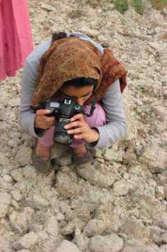 Student photographing the colors of the rocks